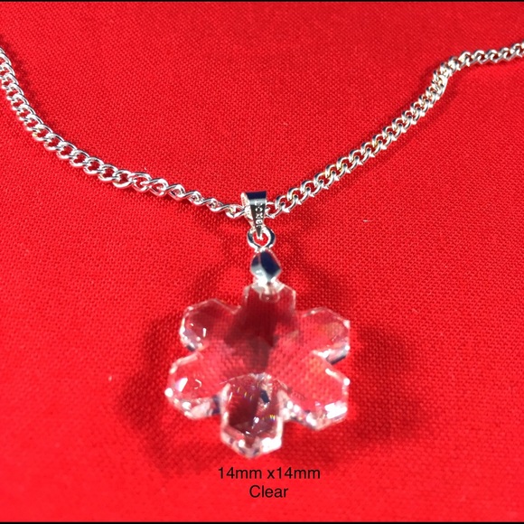 Swarovski Austrian Crystal Snowflake necklace - Picture 1 of 4
